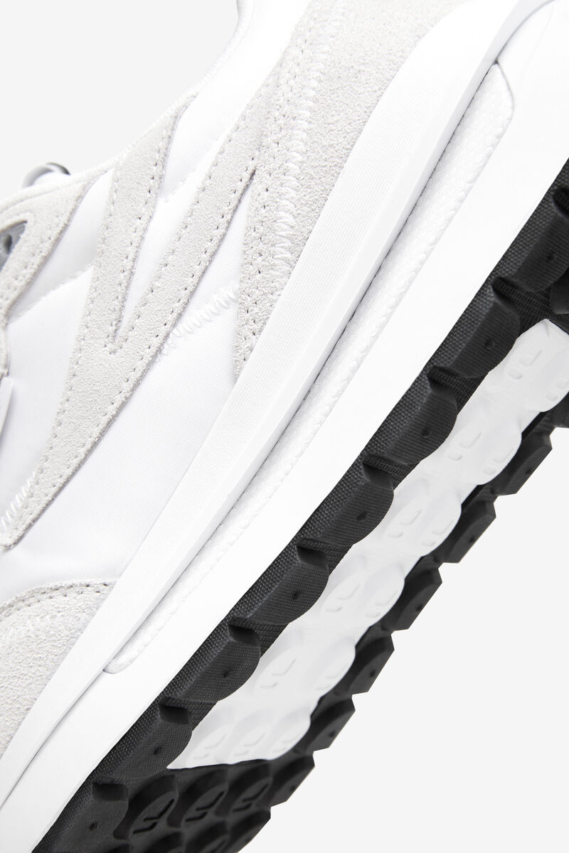 Fila Renno Premium Sneakers Dam Vita Svarta Röda | zmRmLhFQMTO