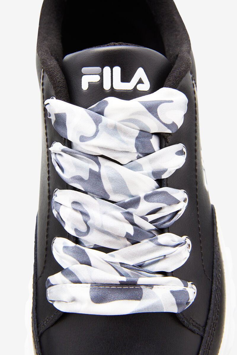 Fila Sandblast Low Satin Spets Sneakers Dam Svarta Vita | 14tz9l4cAZD